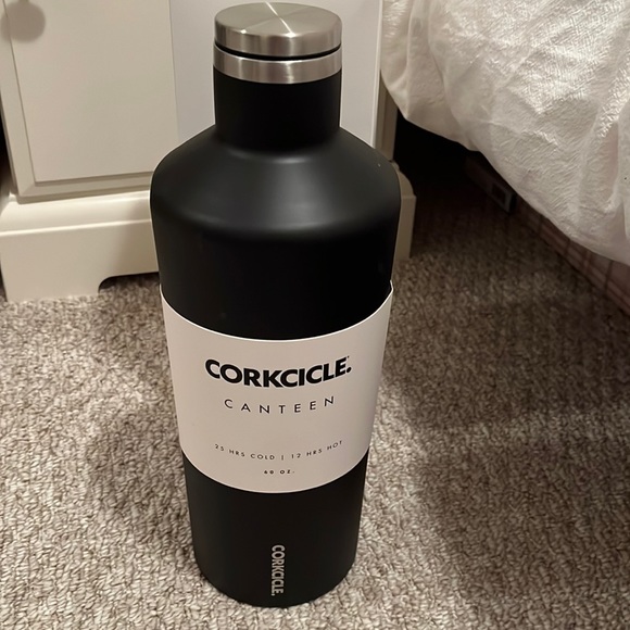 Corkcicle Other - Corkcicle canteen